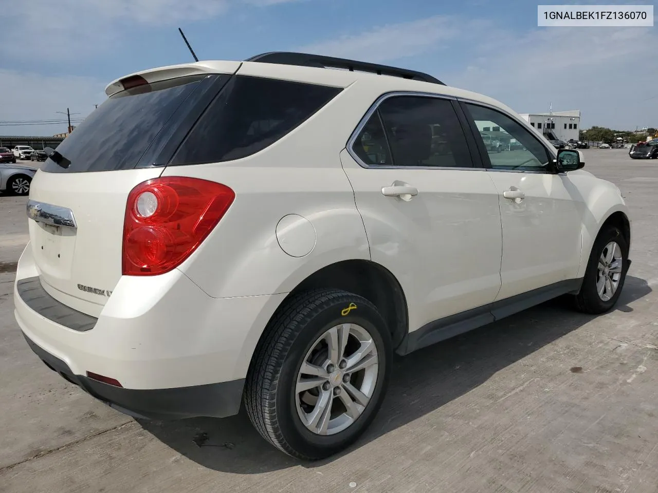 2015 Chevrolet Equinox Lt VIN: 1GNALBEK1FZ136070 Lot: 75670454