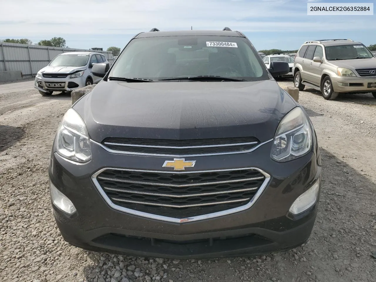 2GNALCEK2G6352884 2016 Chevrolet Equinox Lt