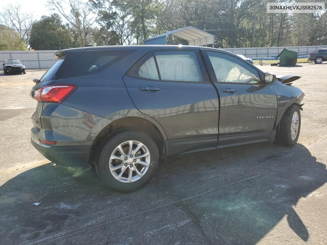 2018 Chevrolet Equinox Ls VIN: 3GNAXHEVXJS582578 Lot: 43991704