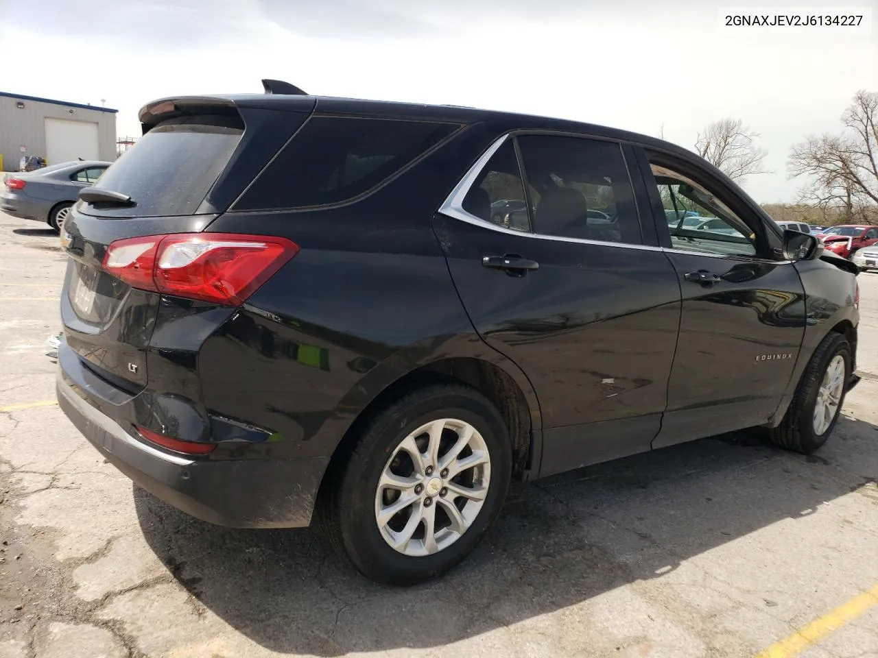 2GNAXJEV2J6134227 2018 Chevrolet Equinox Lt