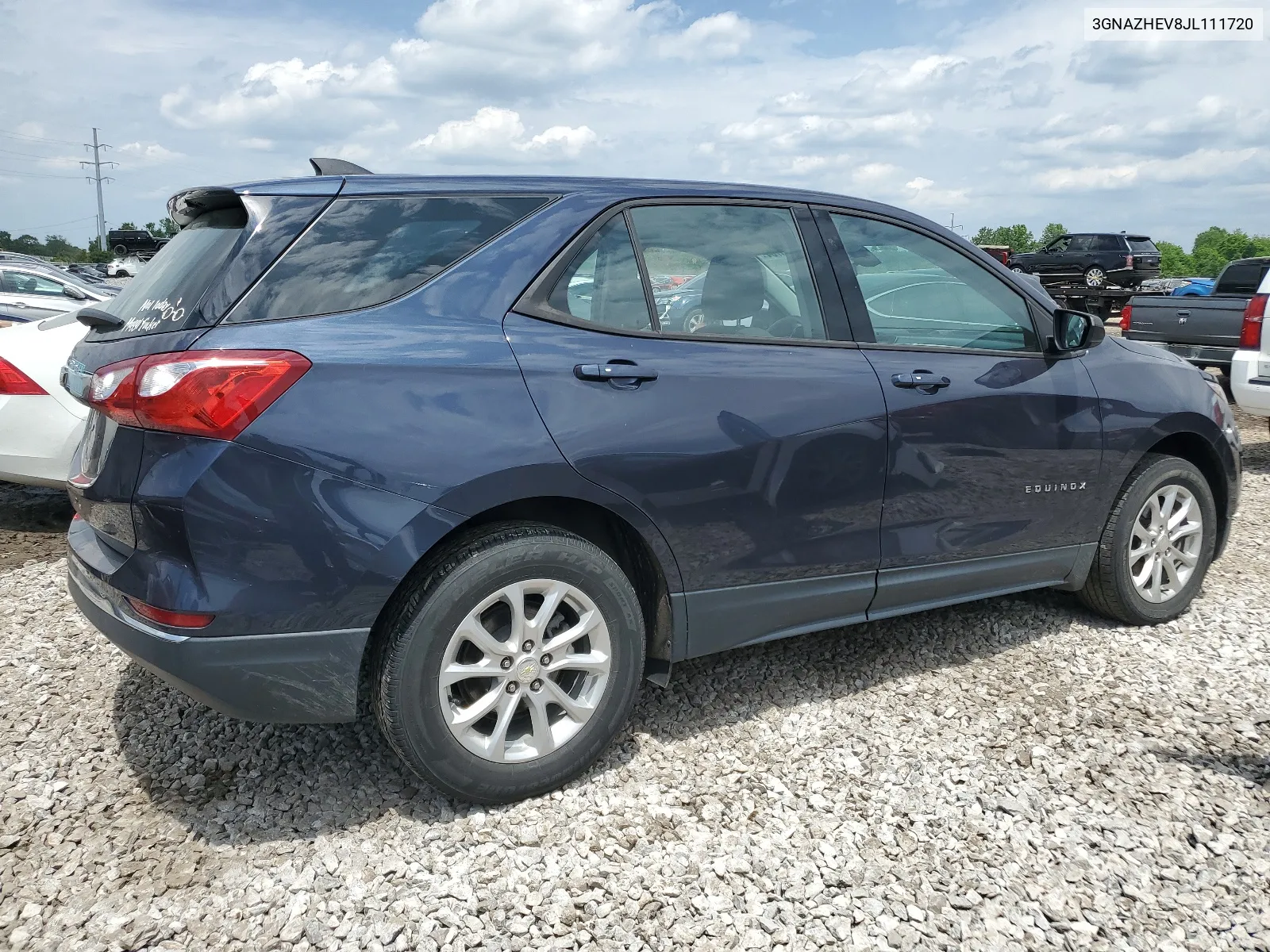 2018 Chevrolet Equinox VIN: 3GNAZHEV8JL111720 Lot: 56018704