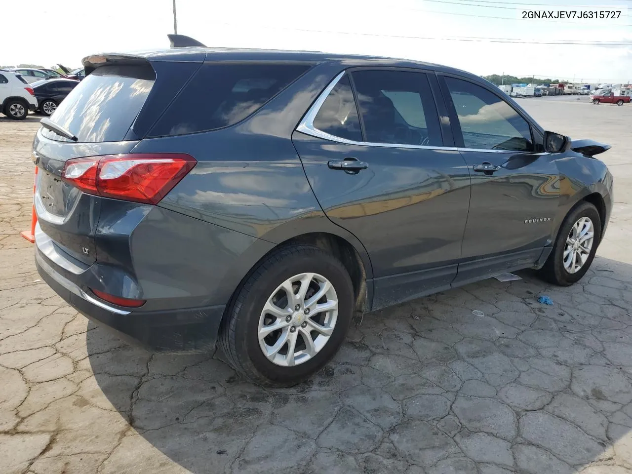 2GNAXJEV7J6315727 2018 Chevrolet Equinox Lt