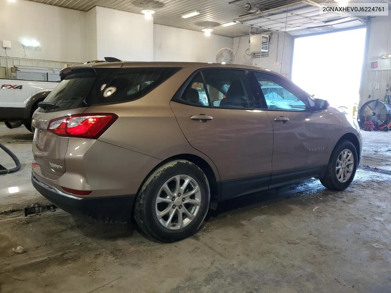 2018 Chevrolet Equinox Ls VIN: 2GNAXHEV0J6224761 Lot: 61632494