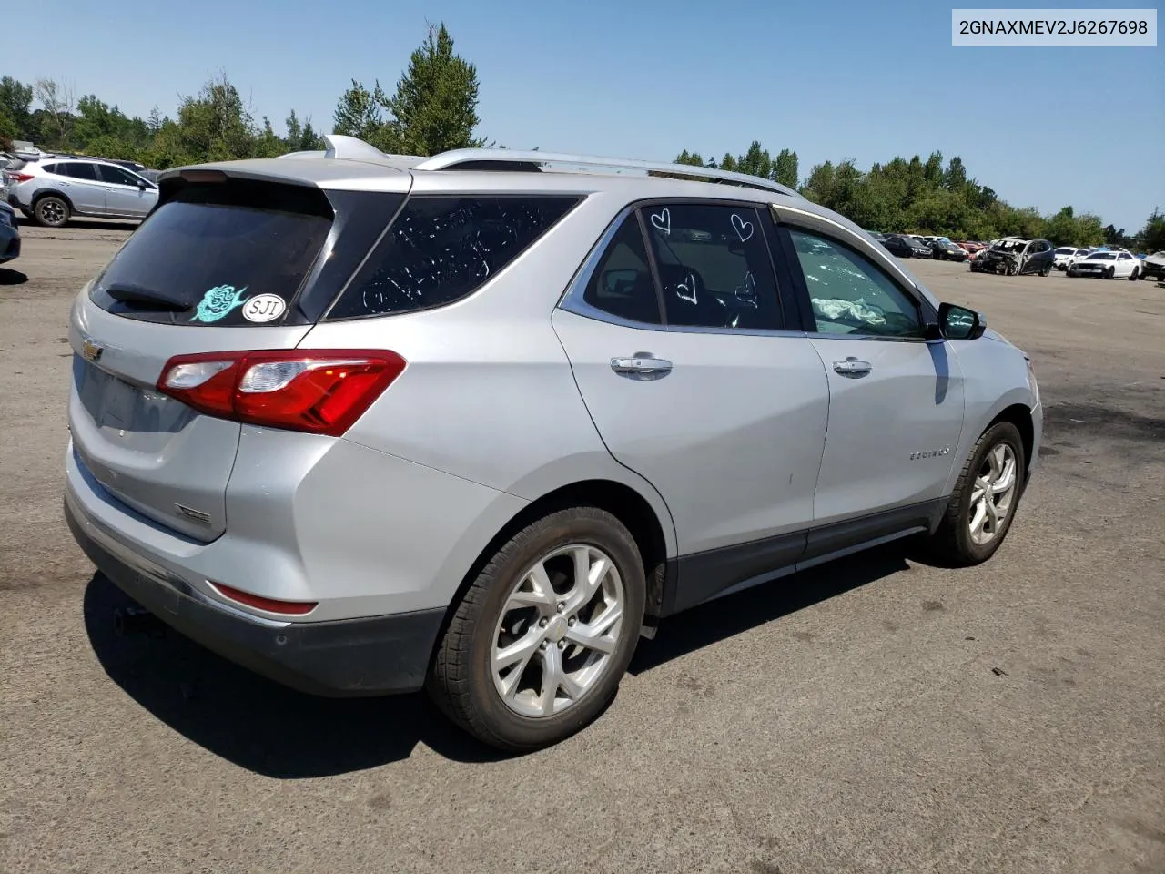 2018 Chevrolet Equinox Premier VIN: 2GNAXMEV2J6267698 Lot: 62668374