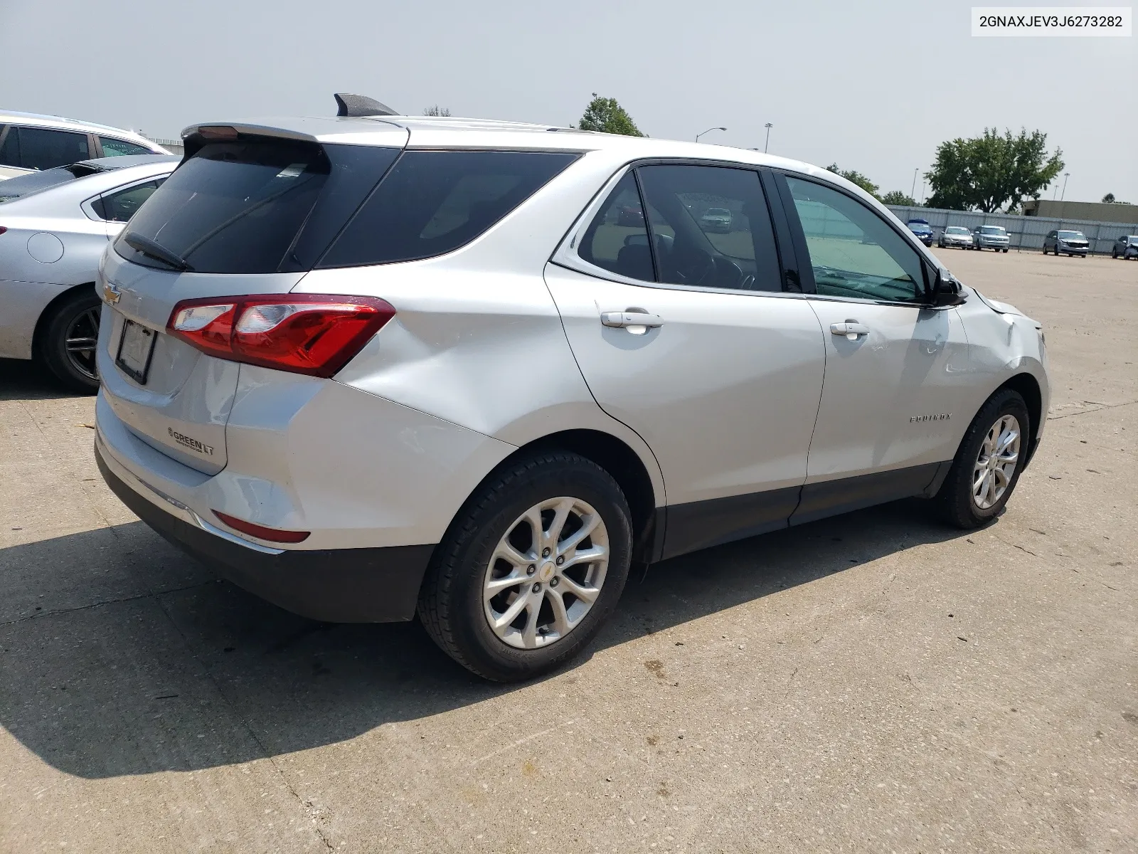 2GNAXJEV3J6273282 2018 Chevrolet Equinox Lt