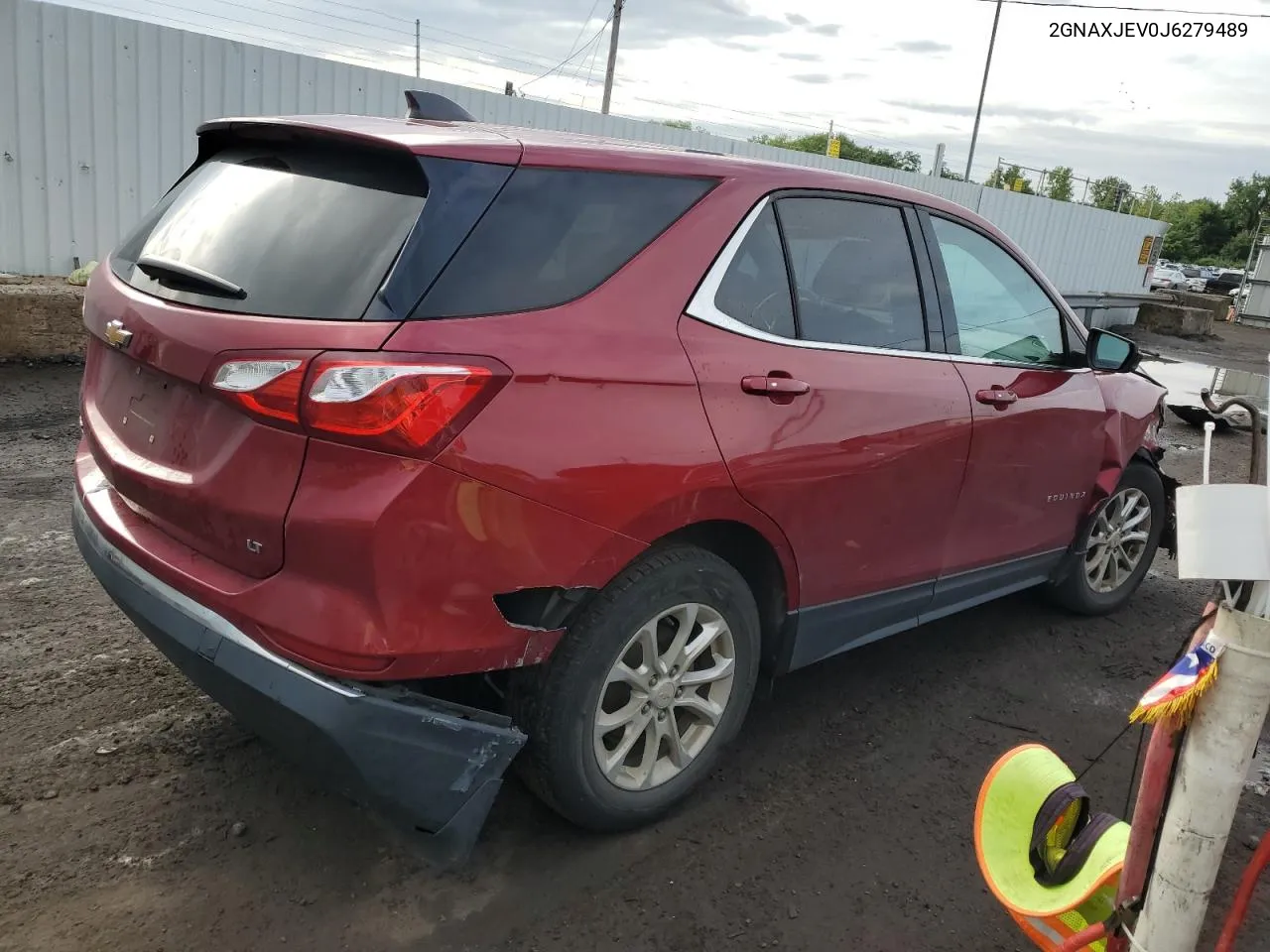 2GNAXJEV0J6279489 2018 Chevrolet Equinox Lt