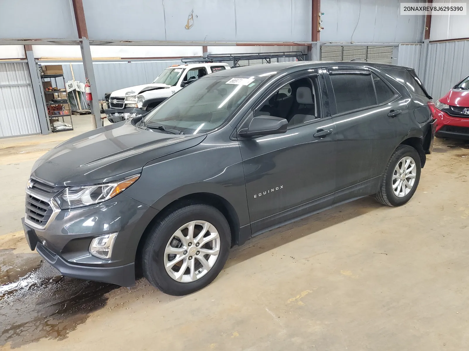 2GNAXREV8J6295390 2018 Chevrolet Equinox Ls