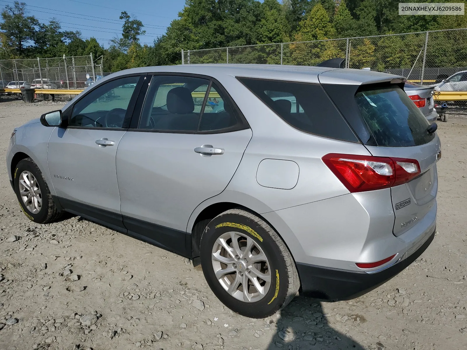 2GNAXHEVXJ6209586 2018 Chevrolet Equinox Ls