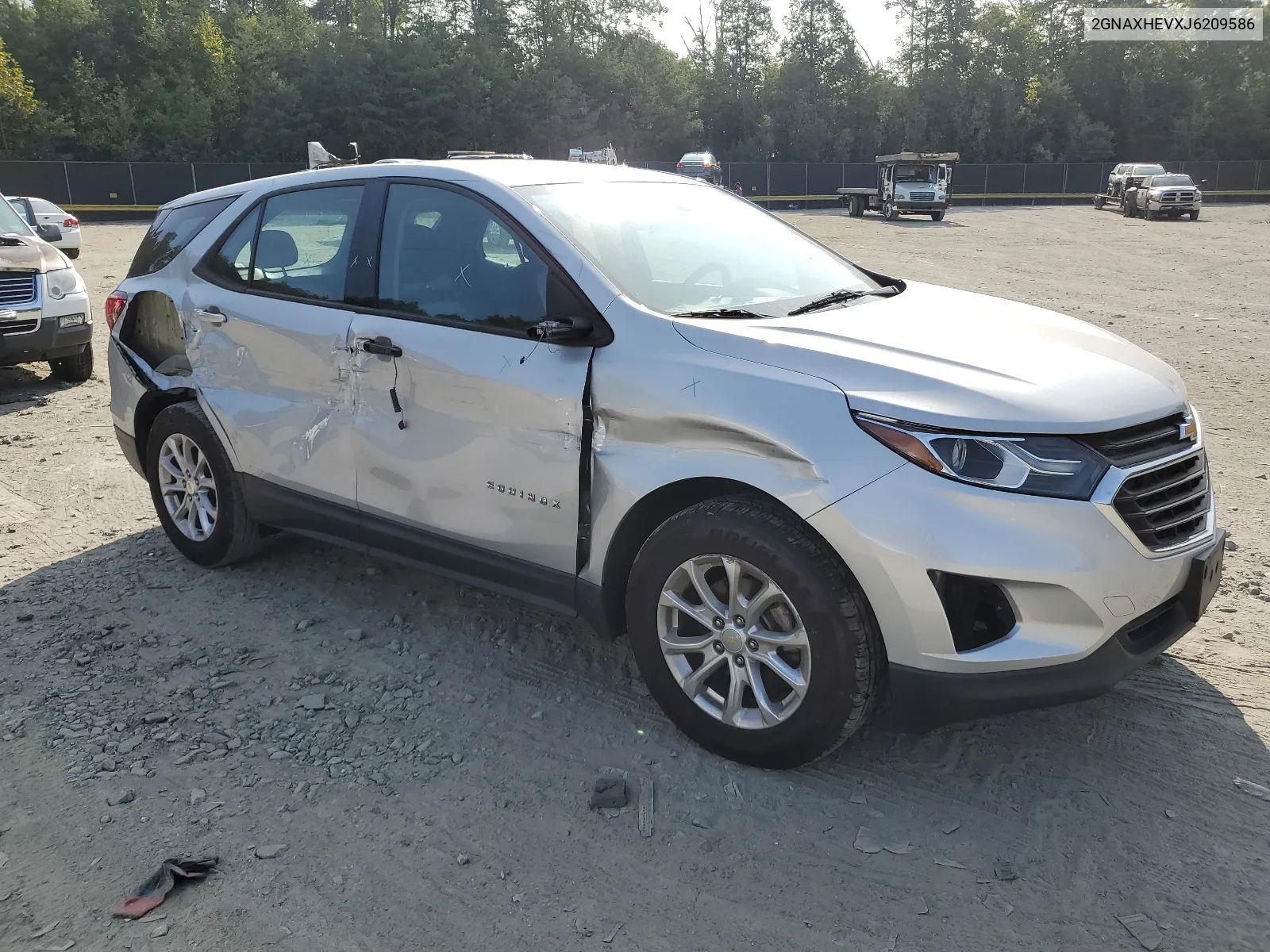 2GNAXHEVXJ6209586 2018 Chevrolet Equinox Ls