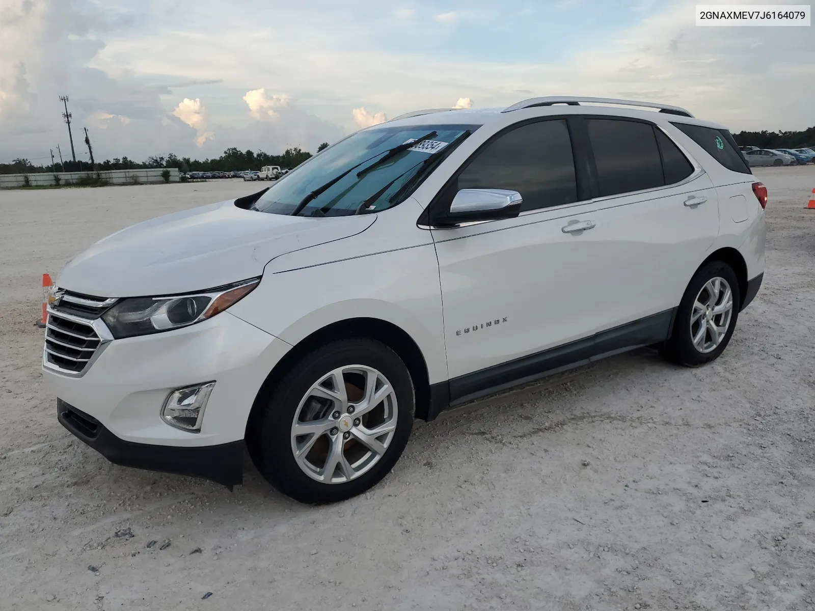 2018 Chevrolet Equinox Premier VIN: 2GNAXMEV7J6164079 Lot: 68089354