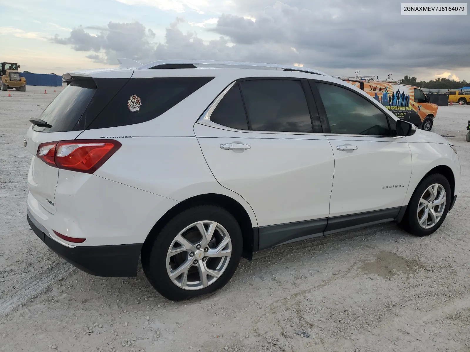 2GNAXMEV7J6164079 2018 Chevrolet Equinox Premier