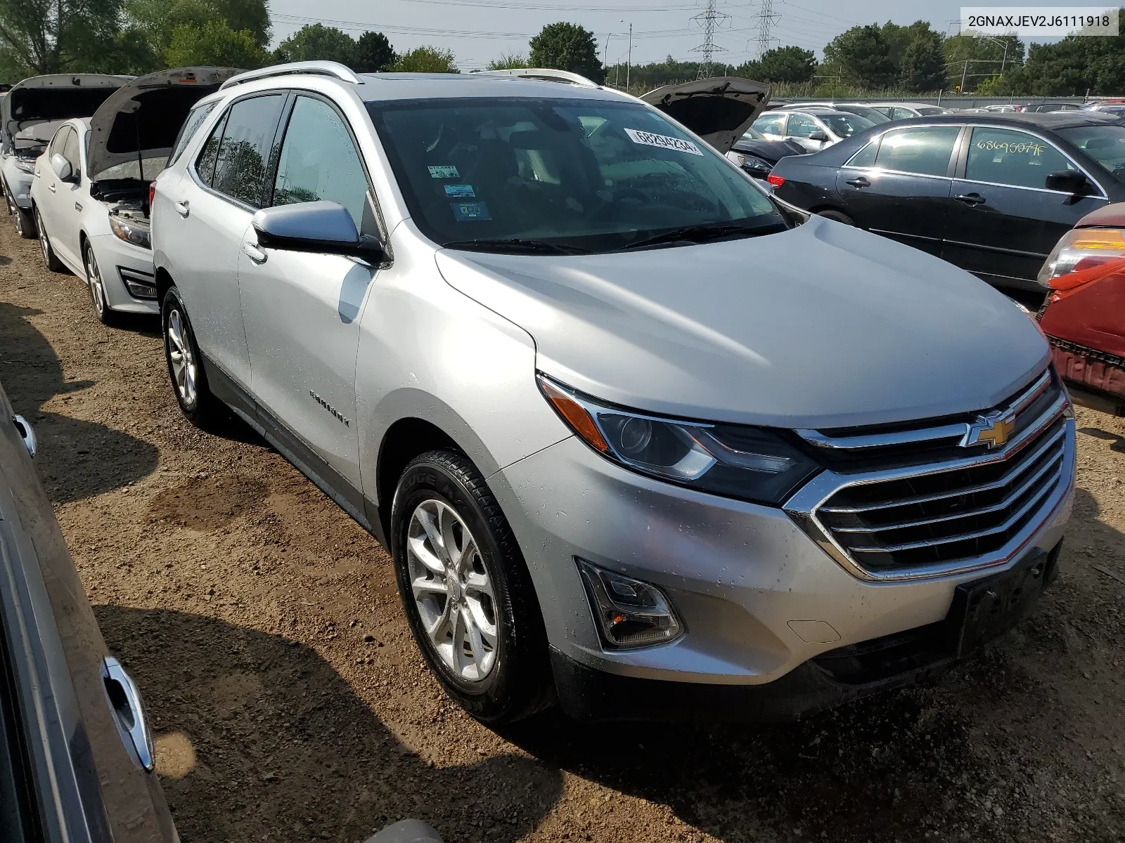 2GNAXJEV2J6111918 2018 Chevrolet Equinox Lt