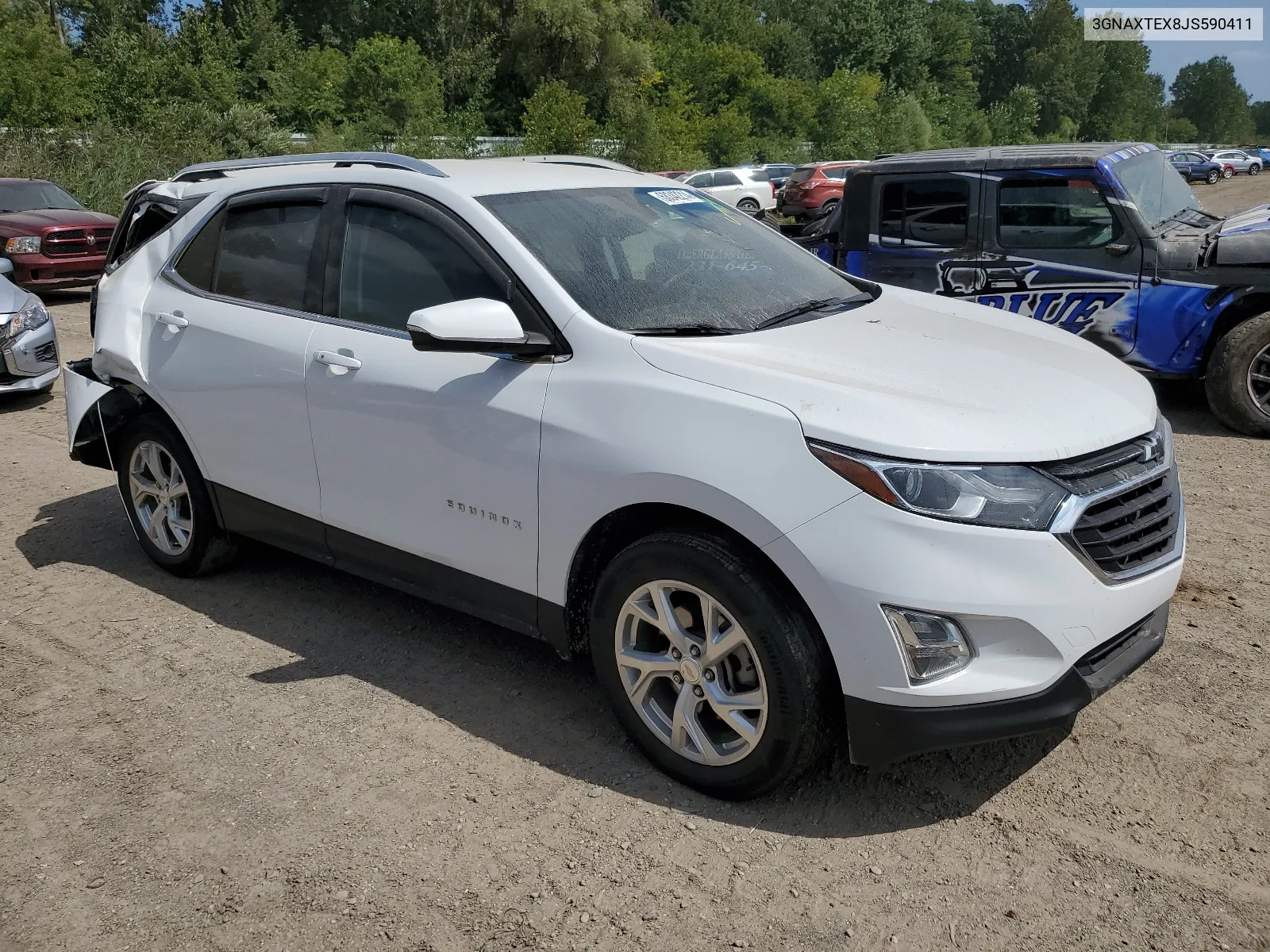 3GNAXTEX8JS590411 2018 Chevrolet Equinox Lt