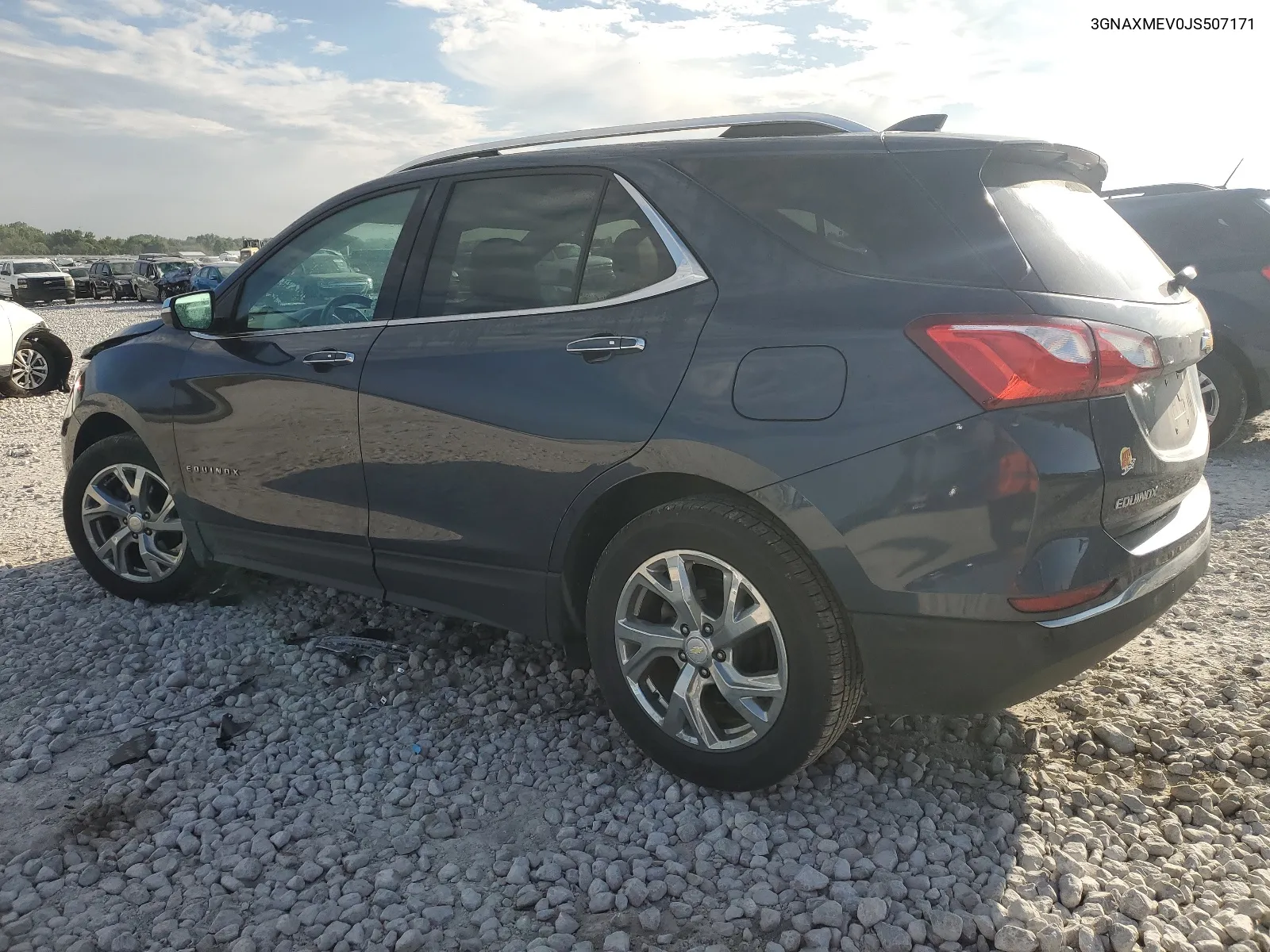 3GNAXMEV0JS507171 2018 Chevrolet Equinox Premier