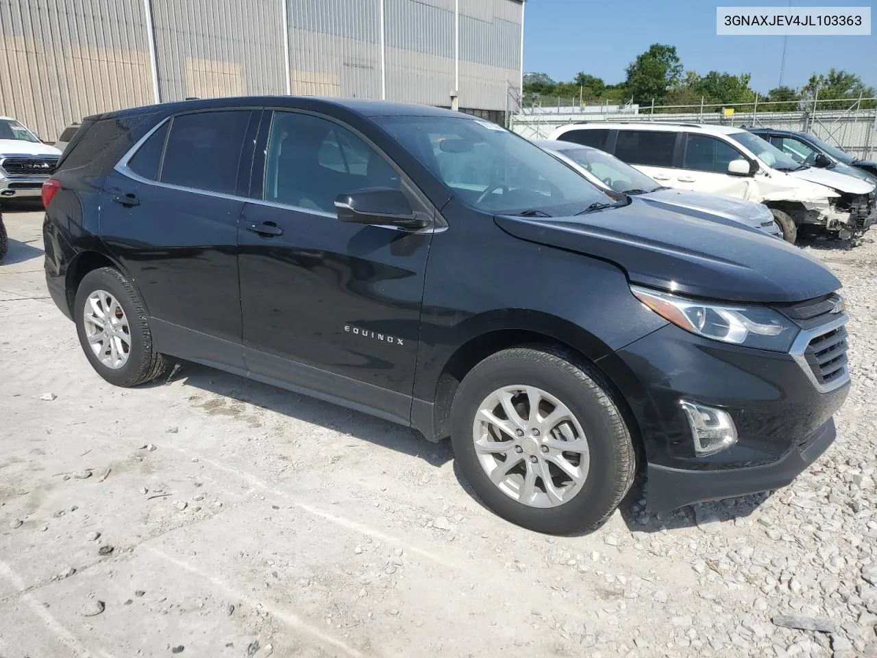 3GNAXJEV4JL103363 2018 Chevrolet Equinox Lt