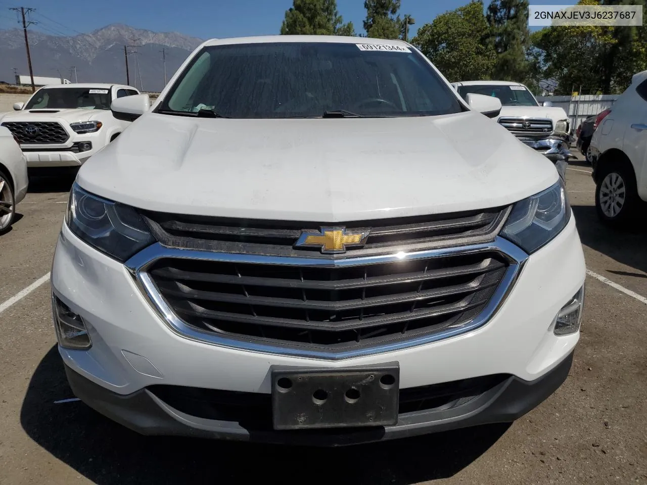 2018 Chevrolet Equinox Lt VIN: 2GNAXJEV3J6237687 Lot: 69121344