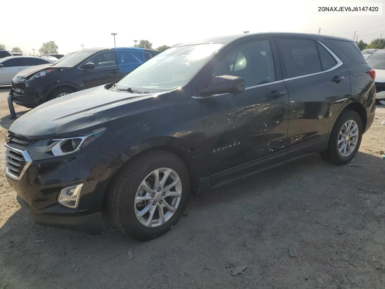 2GNAXJEV6J6147420 2018 Chevrolet Equinox Lt