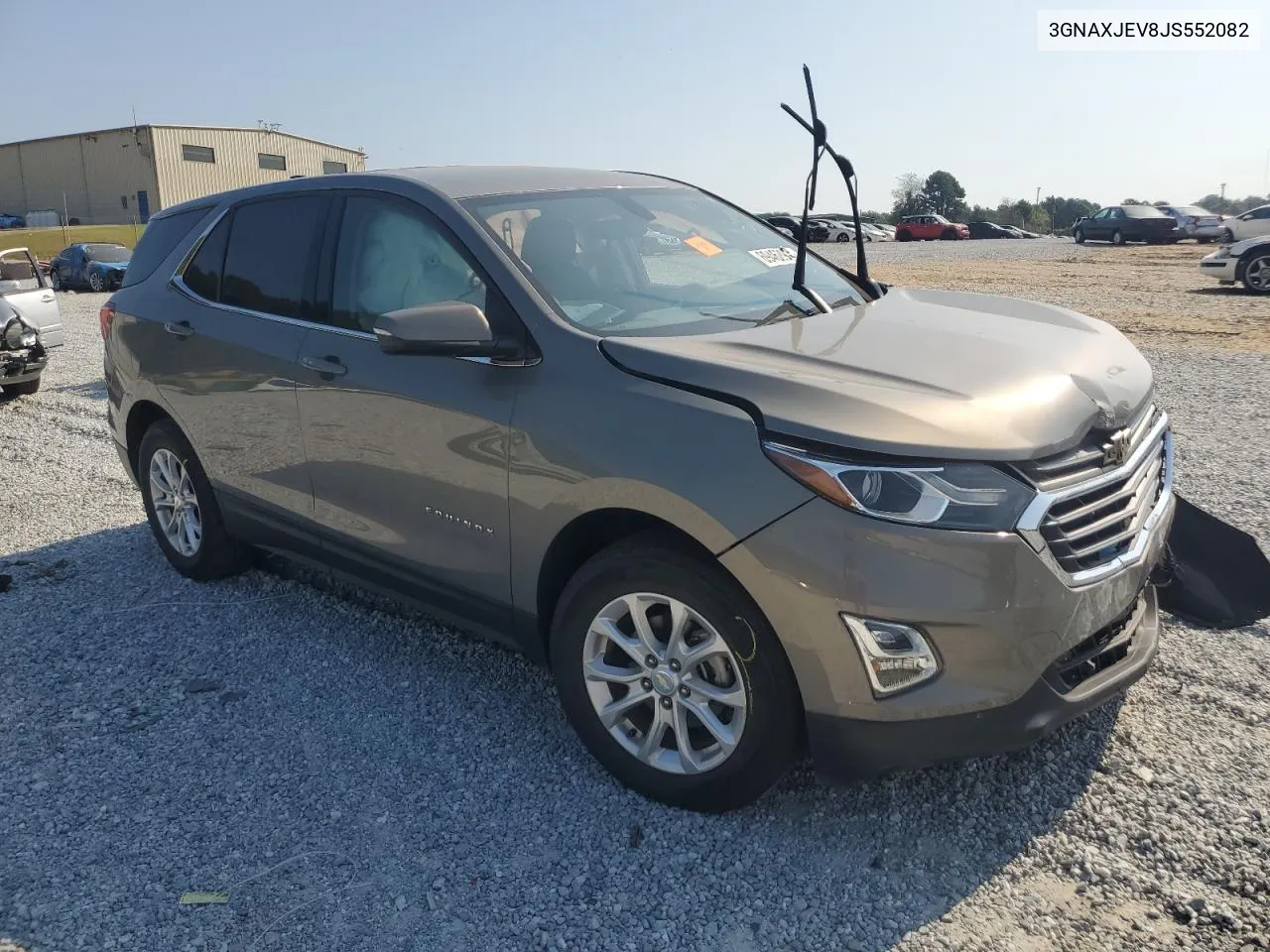 3GNAXJEV8JS552082 2018 Chevrolet Equinox Lt