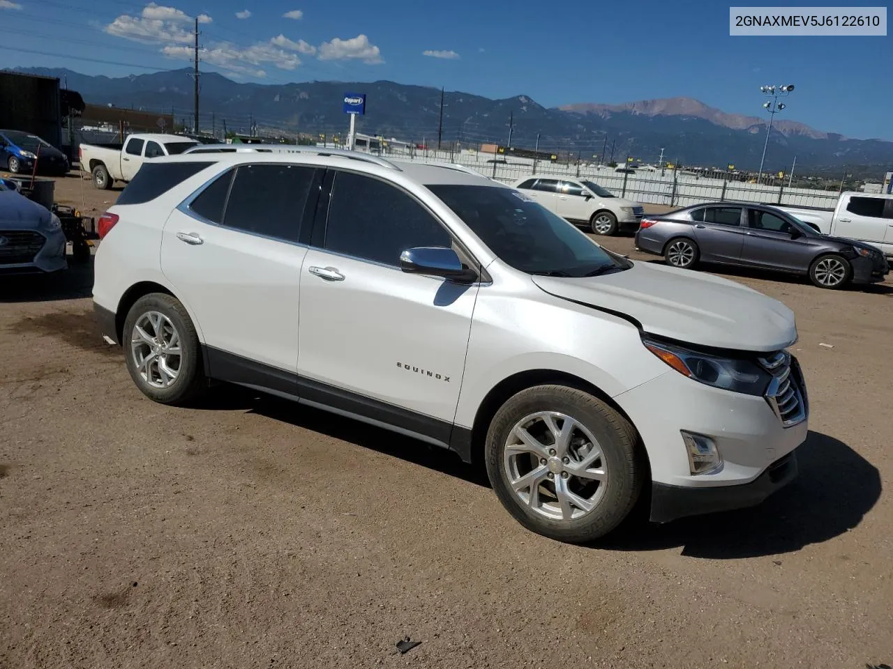 2GNAXMEV5J6122610 2018 Chevrolet Equinox Premier