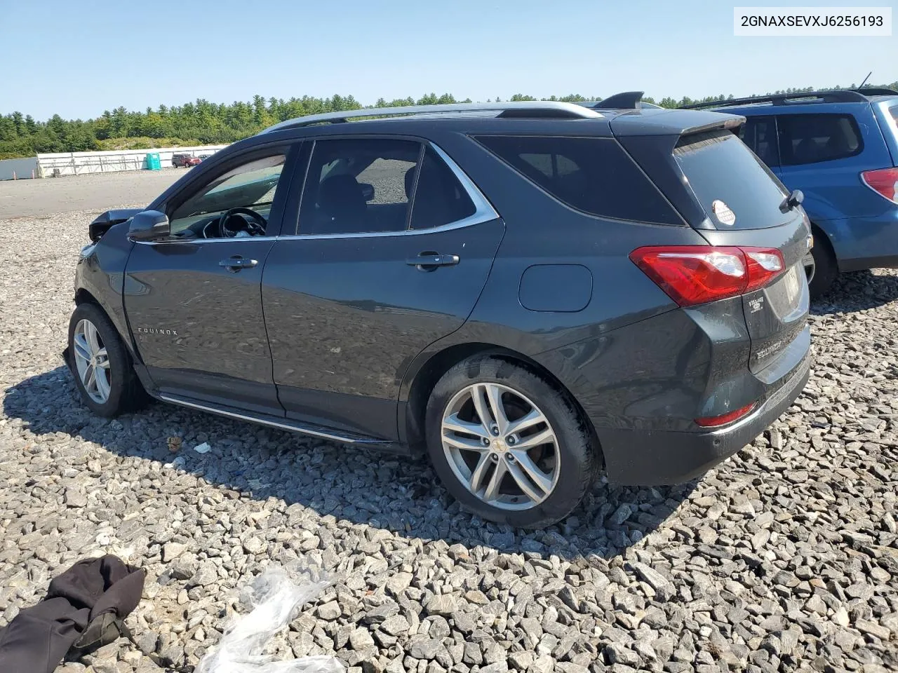 2GNAXSEVXJ6256193 2018 Chevrolet Equinox Lt