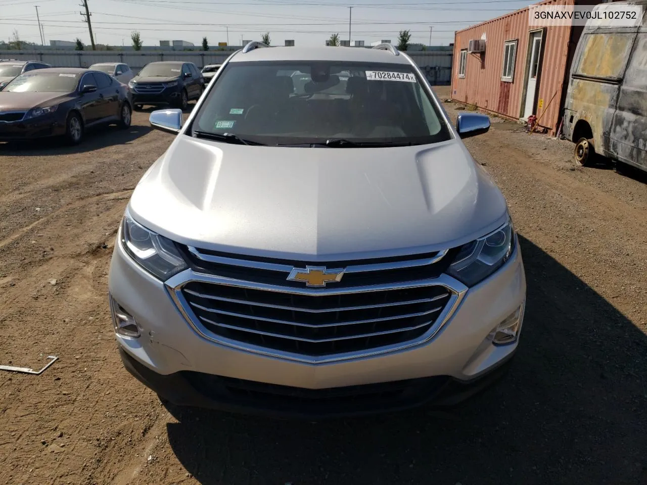 3GNAXVEV0JL102752 2018 Chevrolet Equinox Premier