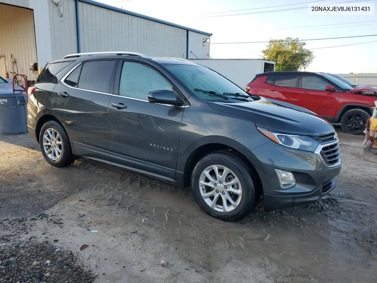 2GNAXJEV8J6131431 2018 Chevrolet Equinox Lt