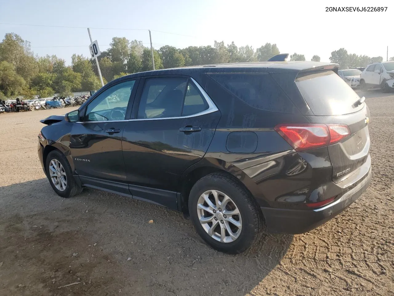 2GNAXSEV6J6226897 2018 Chevrolet Equinox Lt