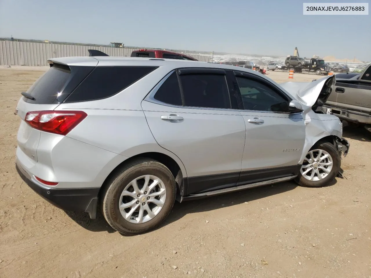 2GNAXJEV0J6276883 2018 Chevrolet Equinox Lt