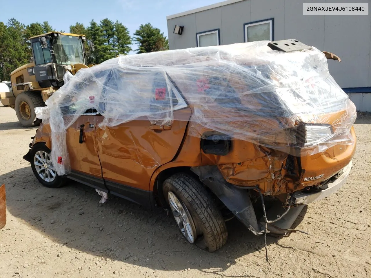 2GNAXJEV4J6108440 2018 Chevrolet Equinox Lt