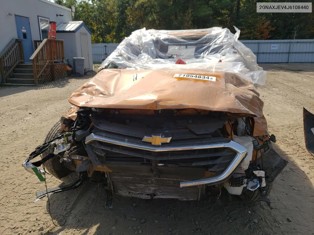 2GNAXJEV4J6108440 2018 Chevrolet Equinox Lt