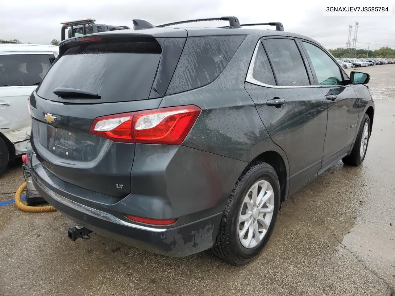 3GNAXJEV7JS585784 2018 Chevrolet Equinox Lt