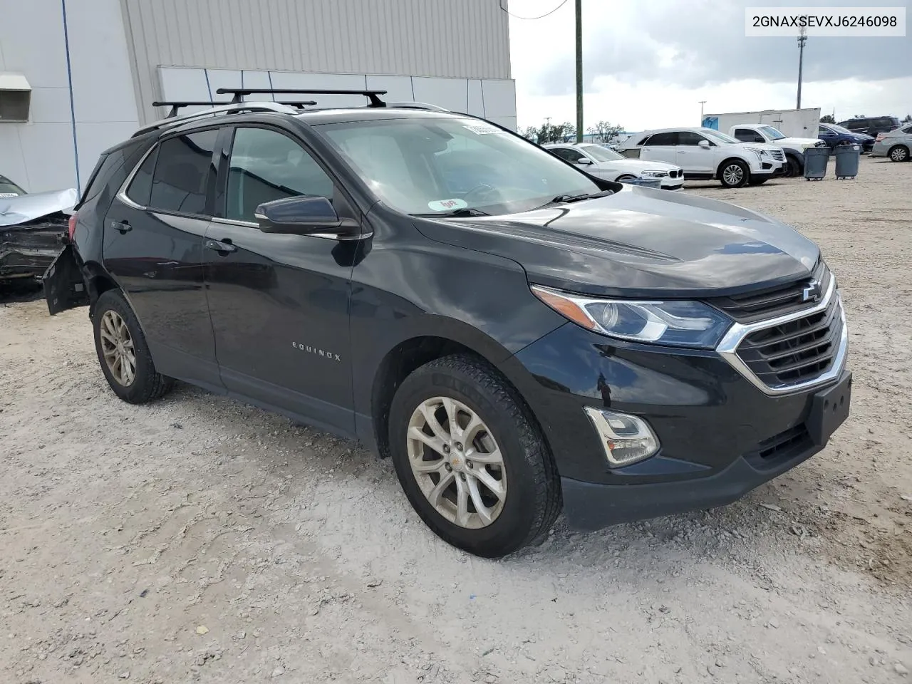 2GNAXSEVXJ6246098 2018 Chevrolet Equinox Lt