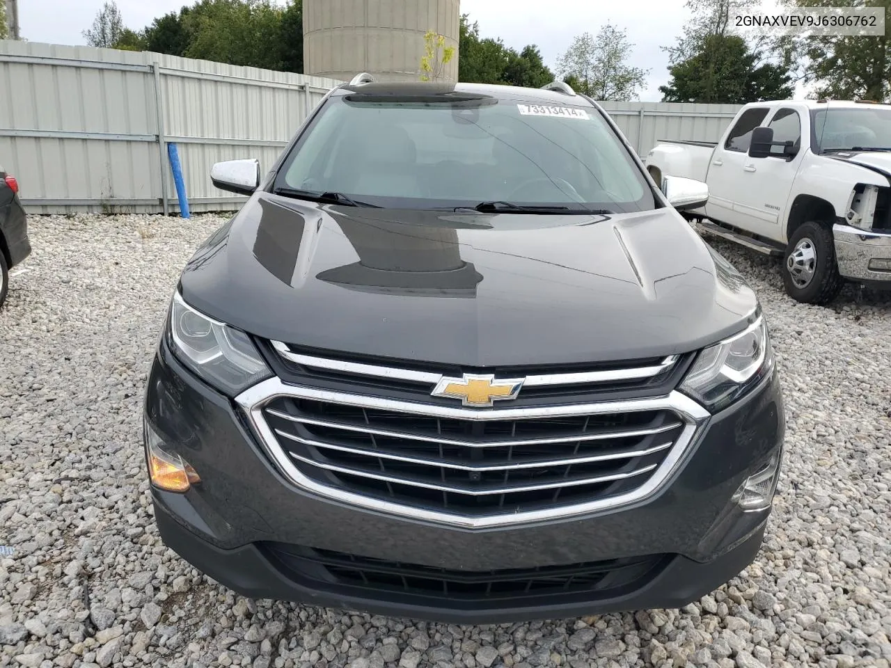 2018 Chevrolet Equinox Premier VIN: 2GNAXVEV9J6306762 Lot: 73313414