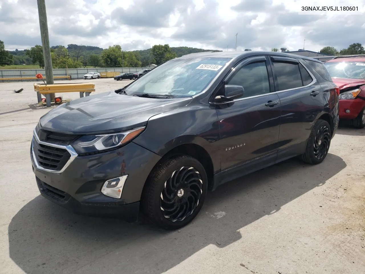 3GNAXJEV5JL180601 2018 Chevrolet Equinox Lt