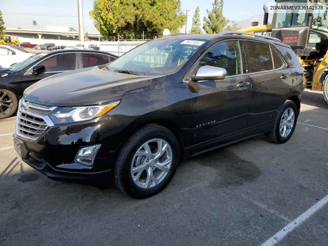 2GNAXMEV3J6142578 2018 Chevrolet Equinox Premier