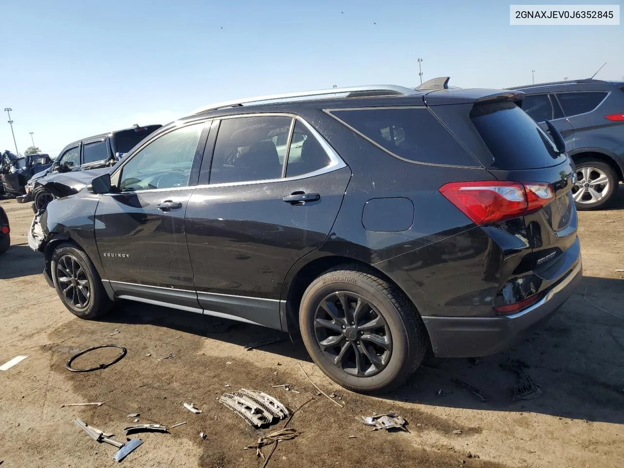 2018 Chevrolet Equinox Lt VIN: 2GNAXJEV0J6352845 Lot: 73667994