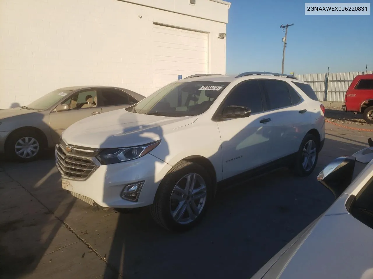 2018 Chevrolet Equinox Premier VIN: 2GNAXWEX0J6220831 Lot: 73763824