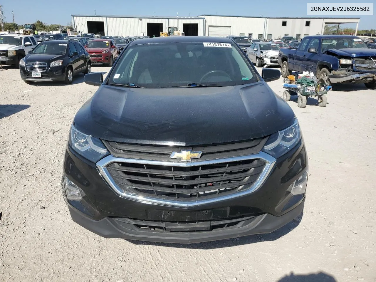 2018 Chevrolet Equinox Lt VIN: 2GNAXJEV2J6325582 Lot: 74187514