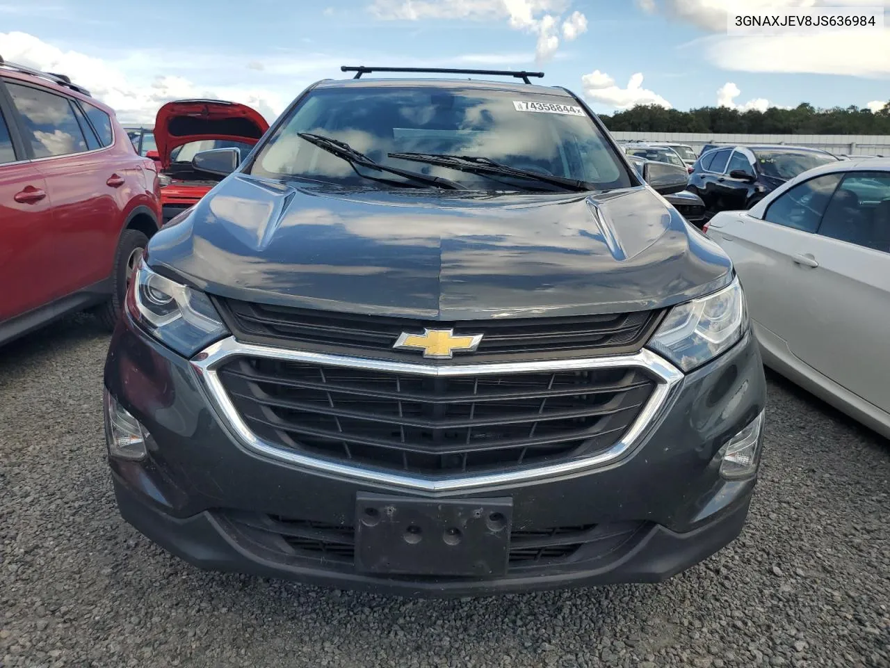 3GNAXJEV8JS636984 2018 Chevrolet Equinox Lt