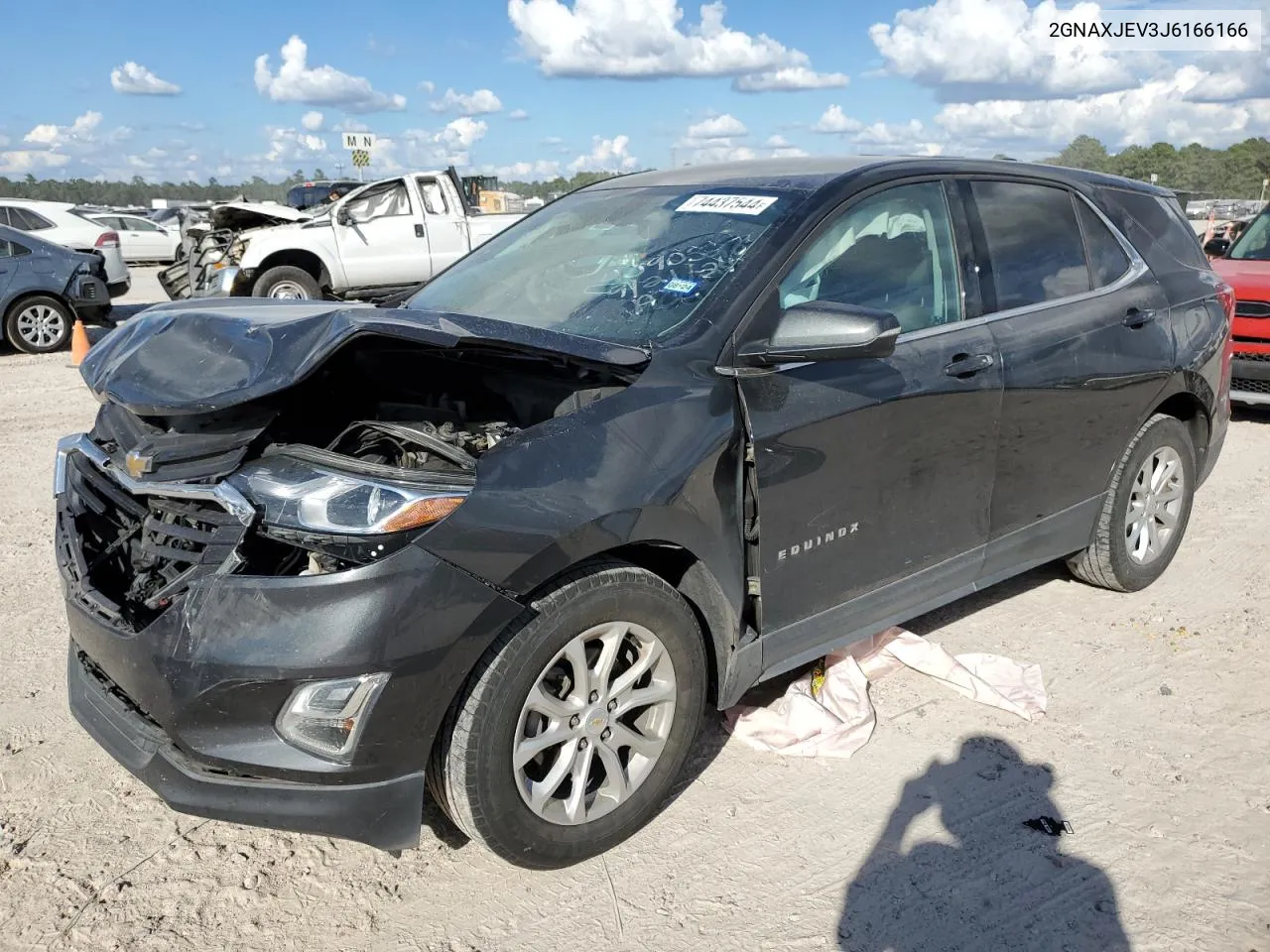 2018 Chevrolet Equinox Lt VIN: 2GNAXJEV3J6166166 Lot: 74437544