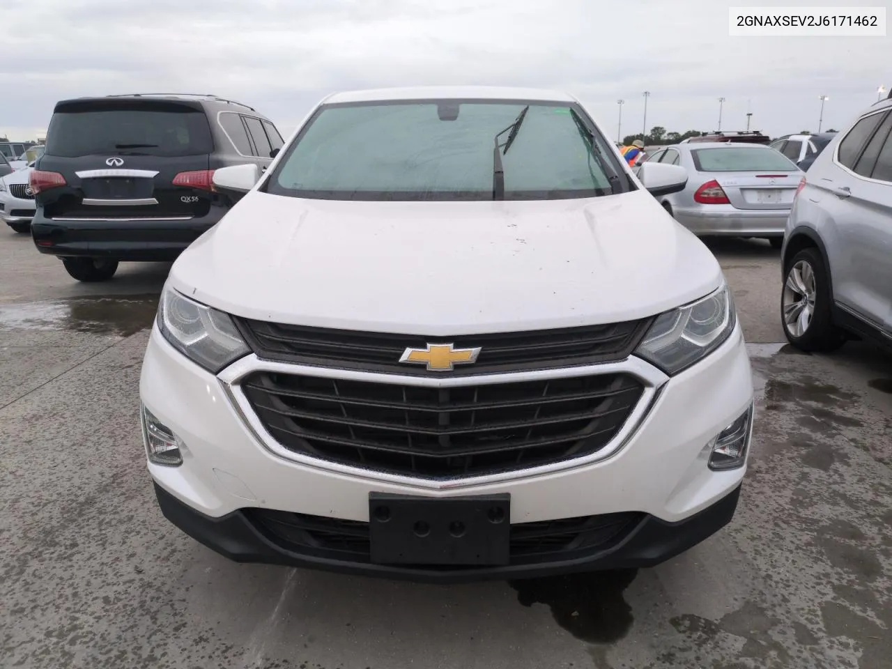 2GNAXSEV2J6171462 2018 Chevrolet Equinox Lt