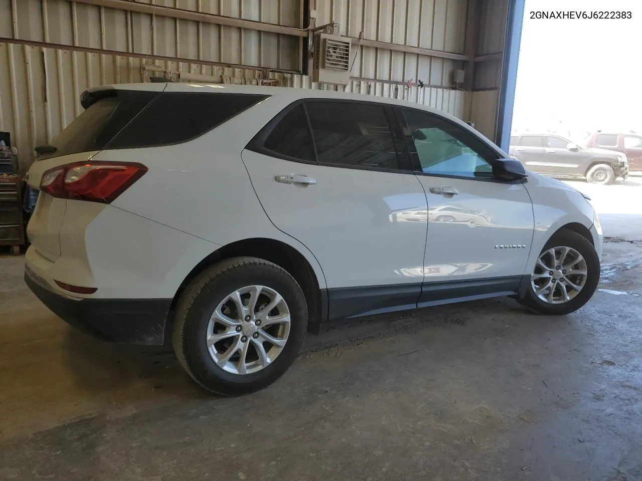 2018 Chevrolet Equinox Ls VIN: 2GNAXHEV6J6222383 Lot: 75057444