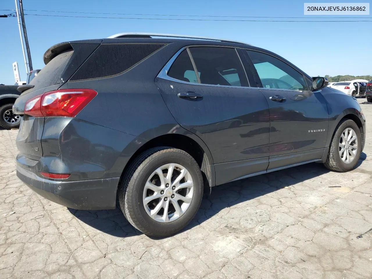 2018 Chevrolet Equinox Lt VIN: 2GNAXJEV5J6136862 Lot: 75343634