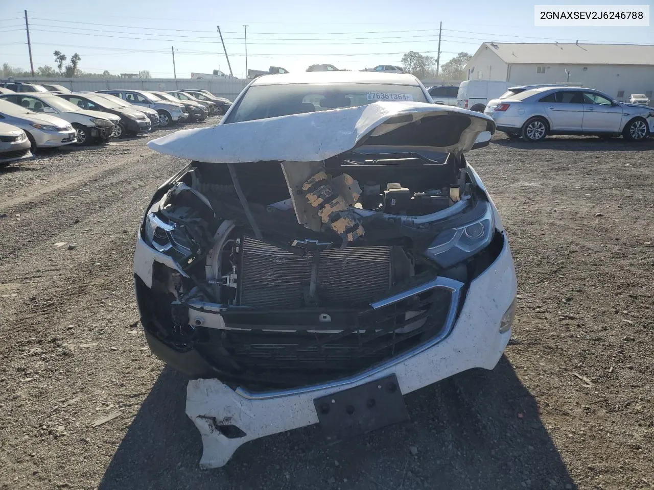 2GNAXSEV2J6246788 2018 Chevrolet Equinox Lt