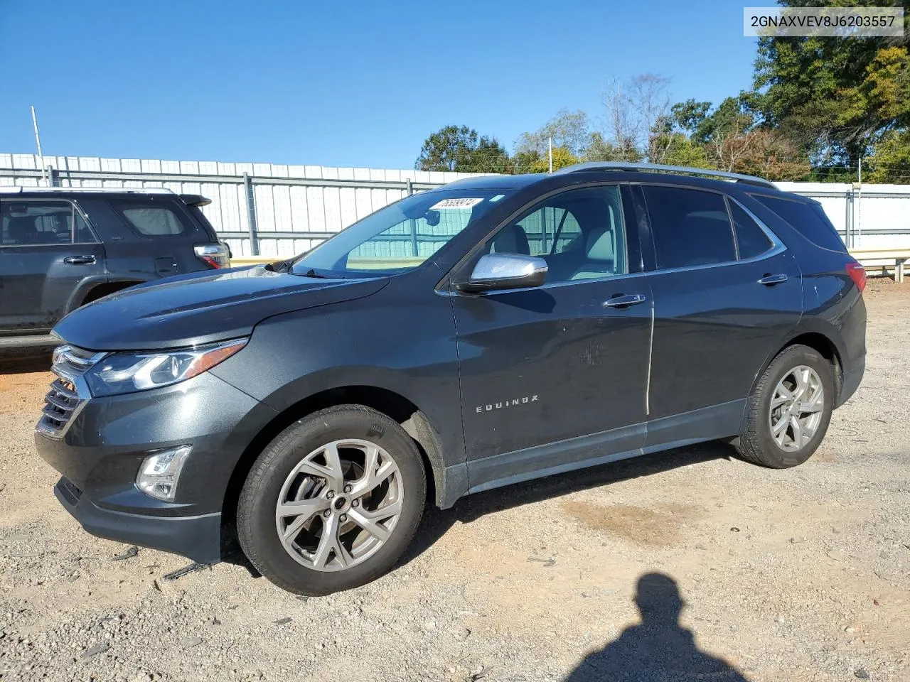 2018 Chevrolet Equinox Premier VIN: 2GNAXVEV8J6203557 Lot: 76509974