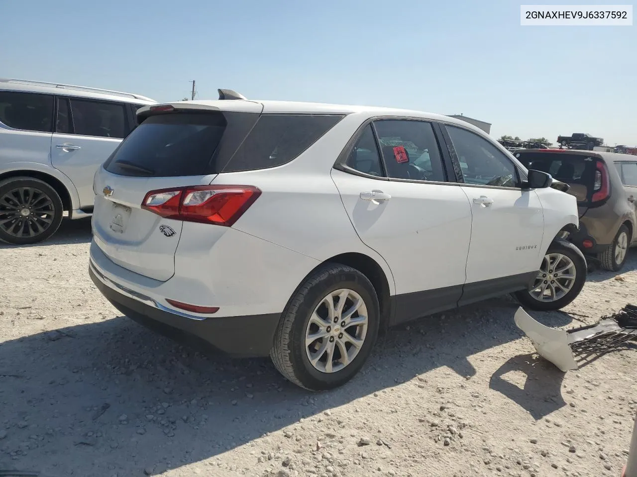 2018 Chevrolet Equinox Ls VIN: 2GNAXHEV9J6337592 Lot: 76556274