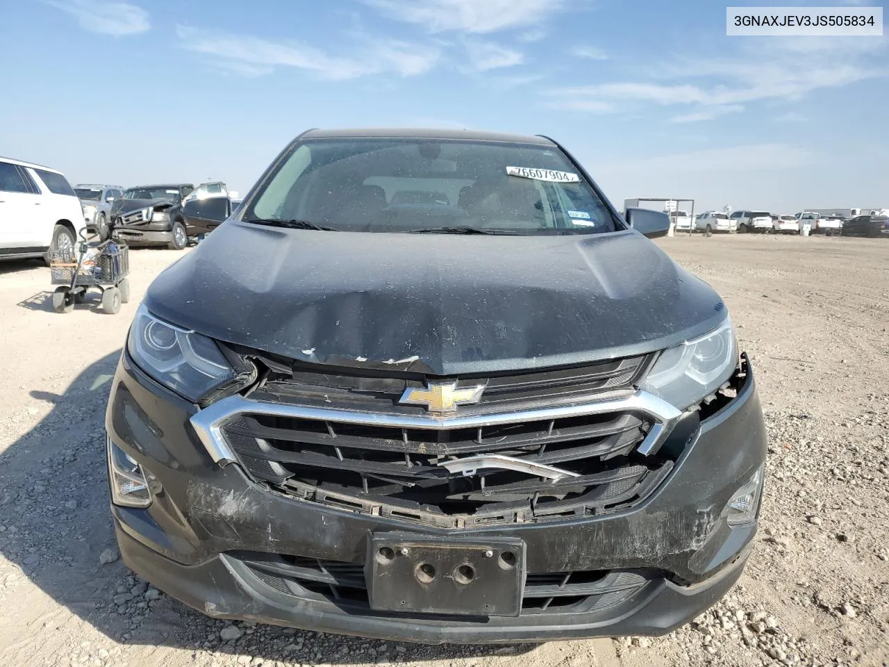 3GNAXJEV3JS505834 2018 Chevrolet Equinox Lt