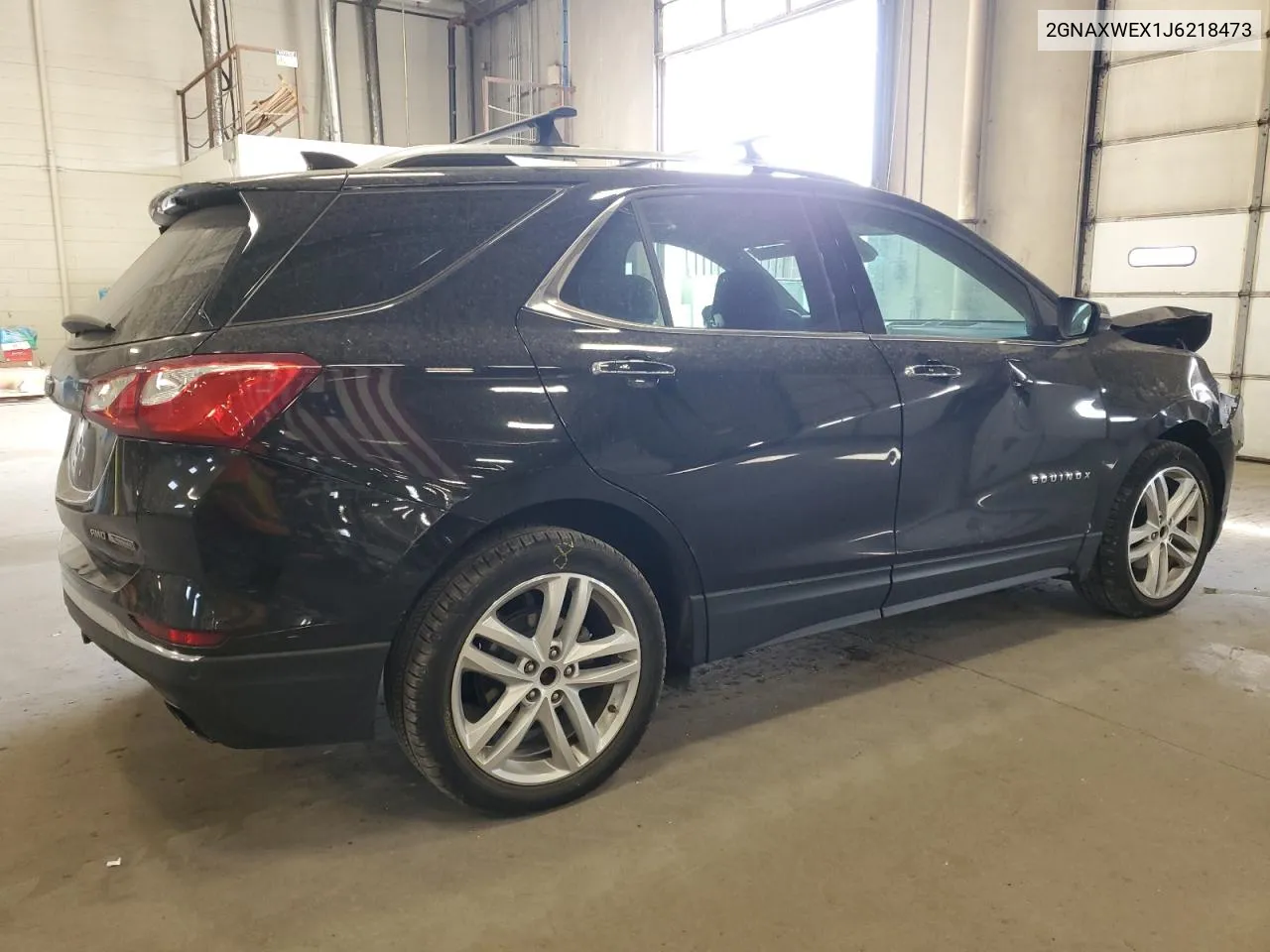 2018 Chevrolet Equinox Premier VIN: 2GNAXWEX1J6218473 Lot: 76768304