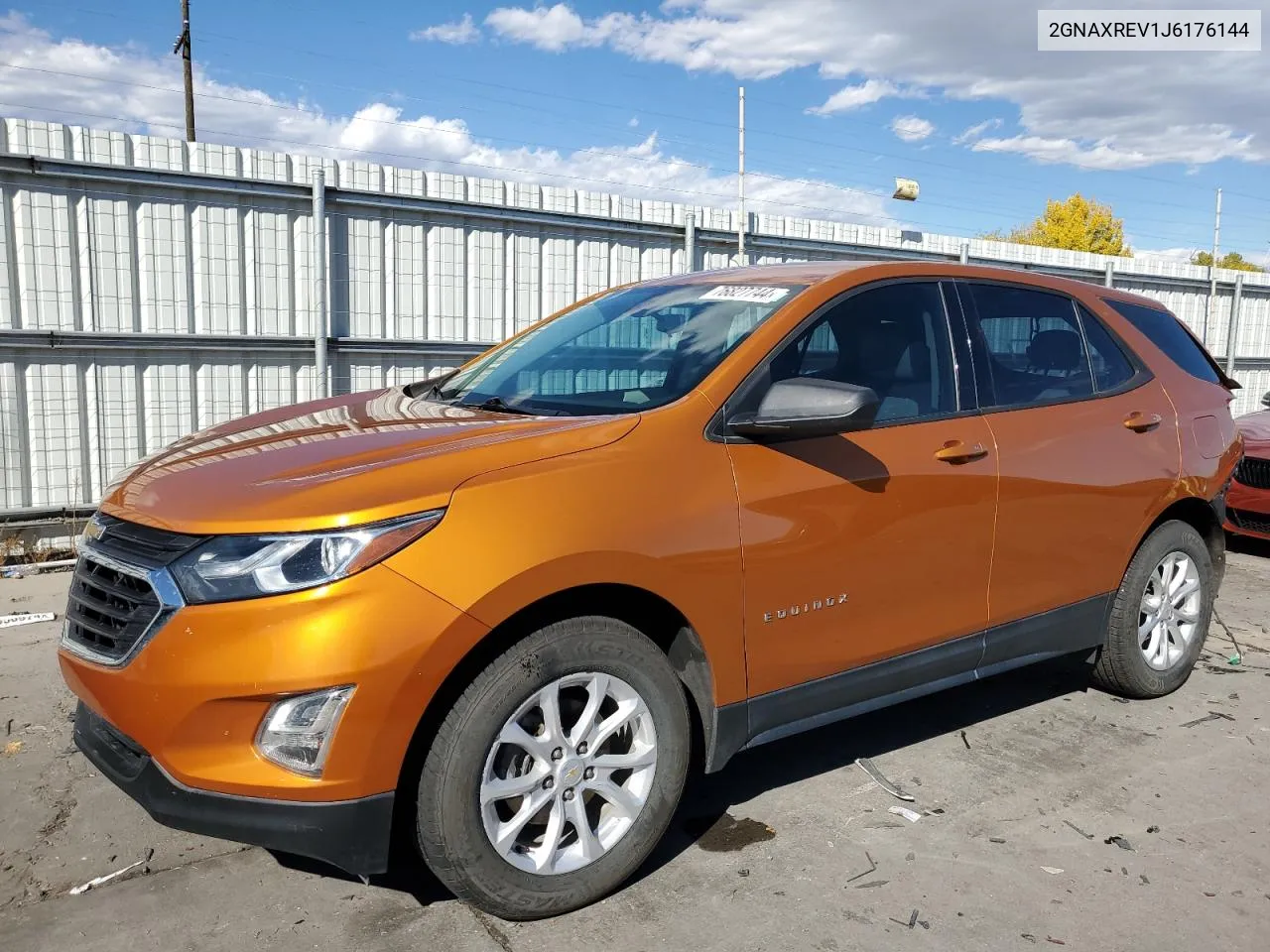 2018 Chevrolet Equinox Ls VIN: 2GNAXREV1J6176144 Lot: 76827744