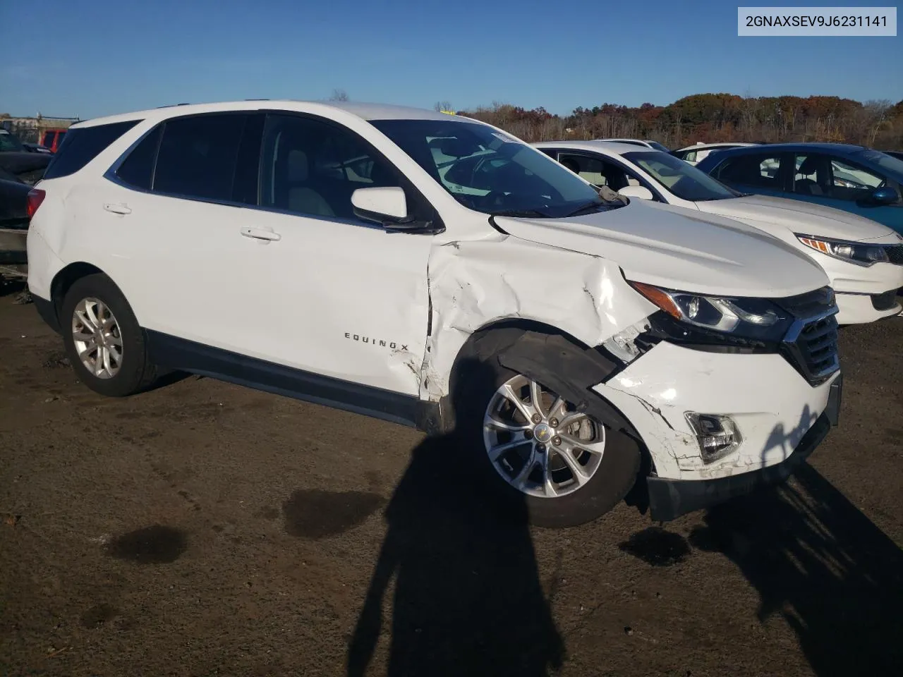 2GNAXSEV9J6231141 2018 Chevrolet Equinox Lt